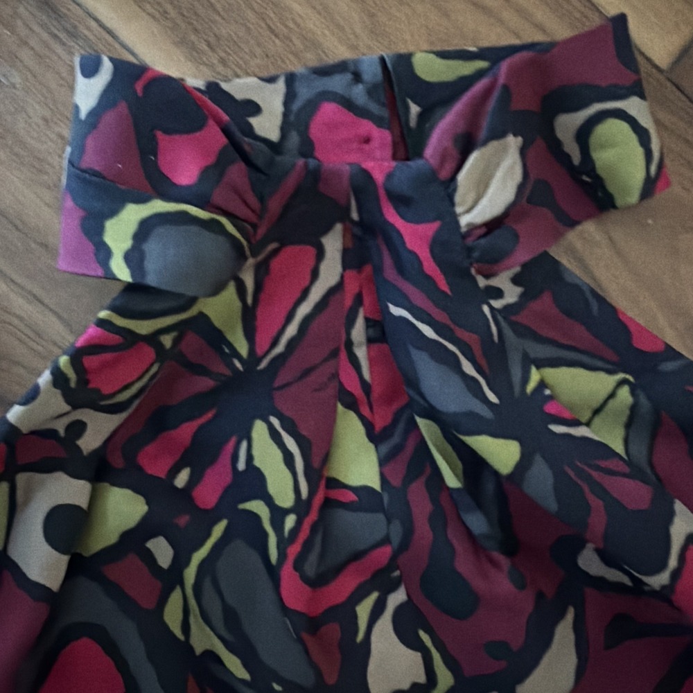 Trina Turk 100% Silk S Halter Top Abstract Butterfly Geometric Classic Coastal - Picture 3 of 10